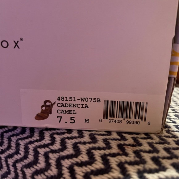 Faux Leather Sexy High Sandals - Picture 5 of 5